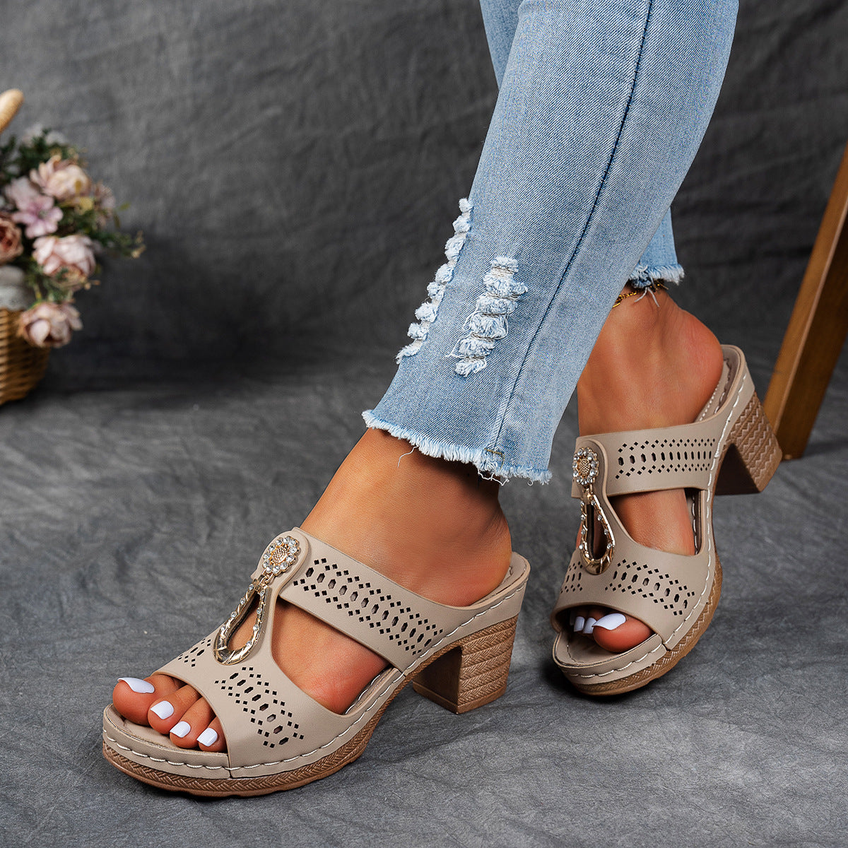 https://cdn.shopify.com/s/files/1/0665/8821/3361/files/O1CN0132NrKA25XXn9pPvnN-_2207558007536-0-cib-_2.jpg?v=1775795544