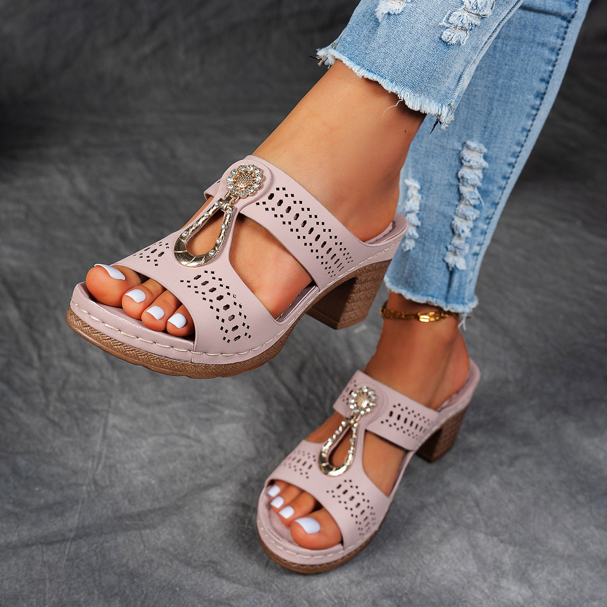 https://cdn.shopify.com/s/files/1/0665/8821/3361/files/O1CN01HF4Ehi25XXnASICFS-_2207558007536-0-cib.jpg?v=1775795544