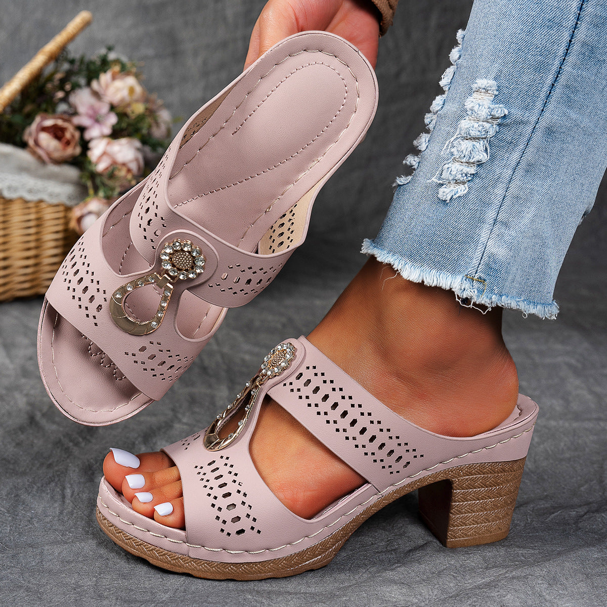 https://cdn.shopify.com/s/files/1/0665/8821/3361/files/O1CN01hM3h4625XXnBw4anC-_2207558007536-0-cib-_1.jpg?v=1775795544
