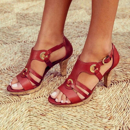 https://cdn.shopify.com/s/files/1/0665/8821/3361/files/sandale-cruz-talon-stability-confort-tendance-de-la-saison-567763.jpg?v=1775884122